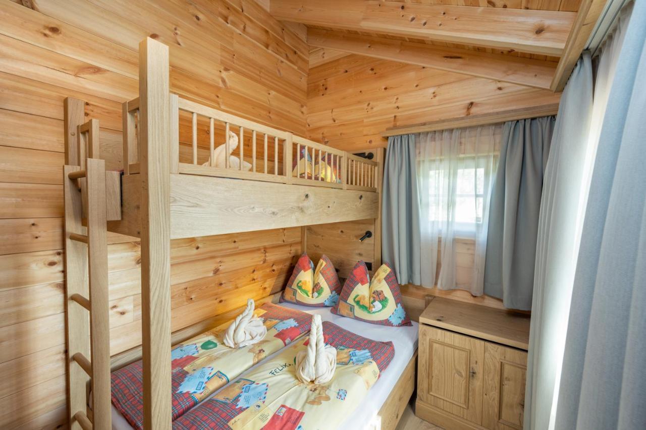 Dorf-Chalets Filzmoos Mit Sauna Esterno foto